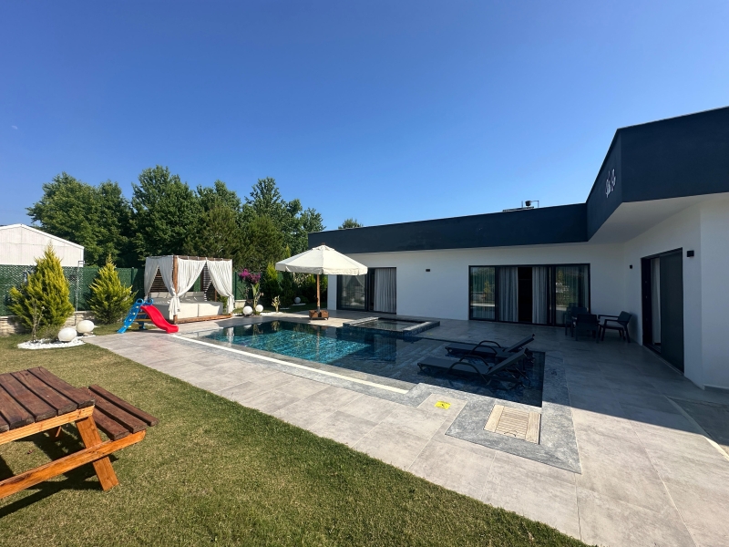 Villa Ece